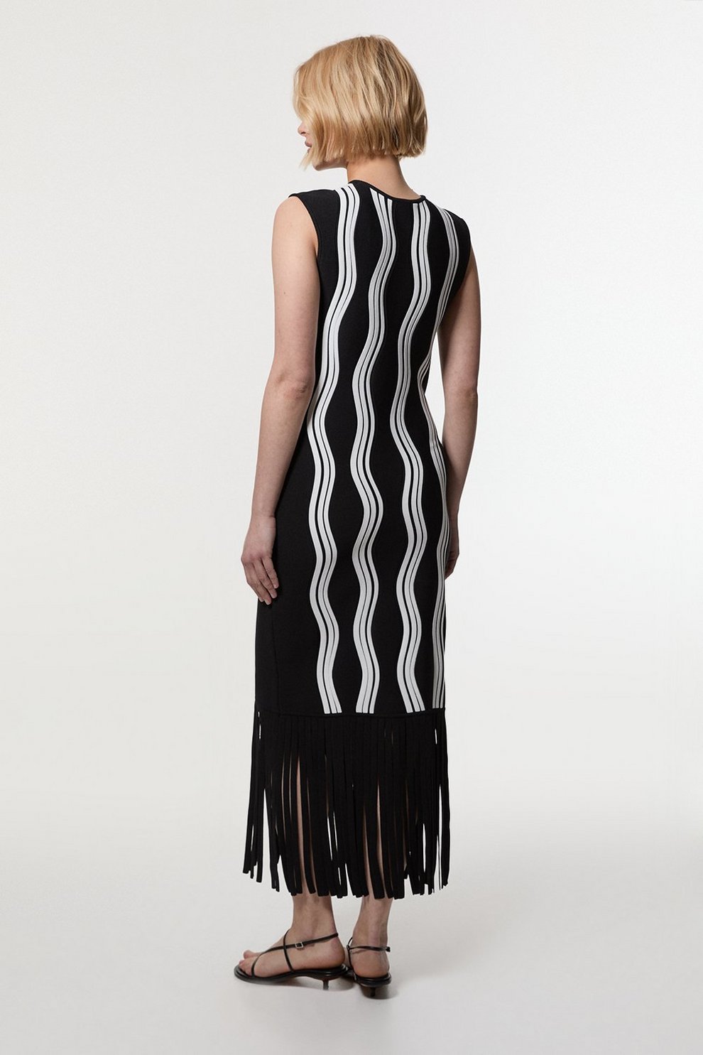 Contrast Wave Knit Dress With Fringing