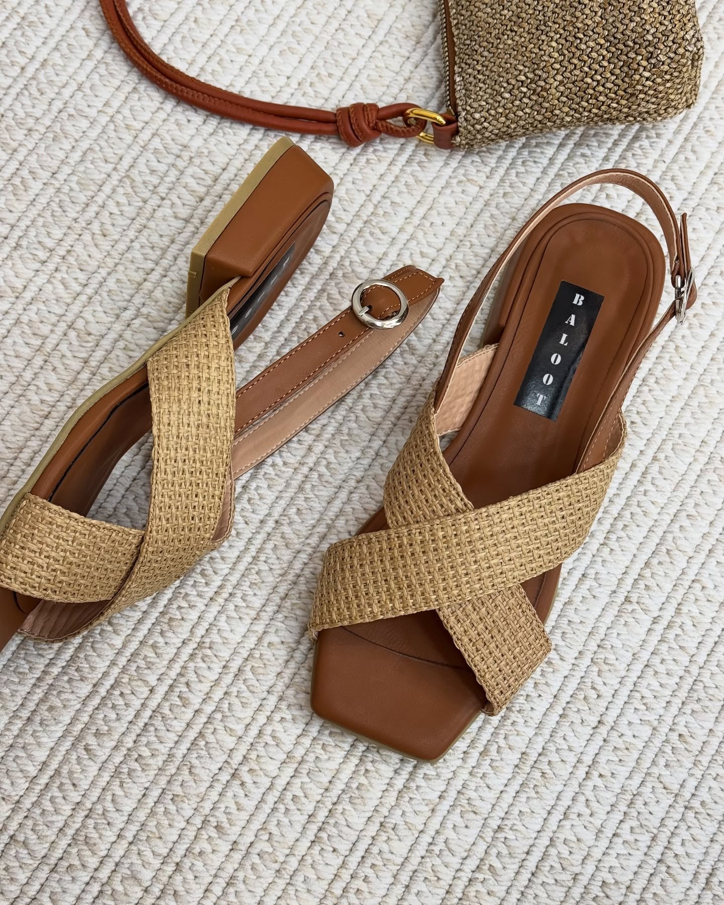 Braided Crisscross Strap Resort Sandals