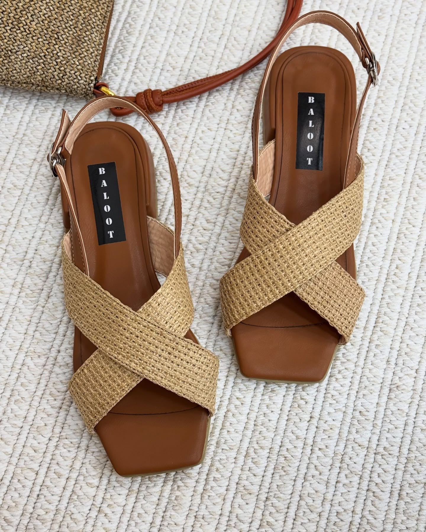 Braided Crisscross Strap Resort Sandals