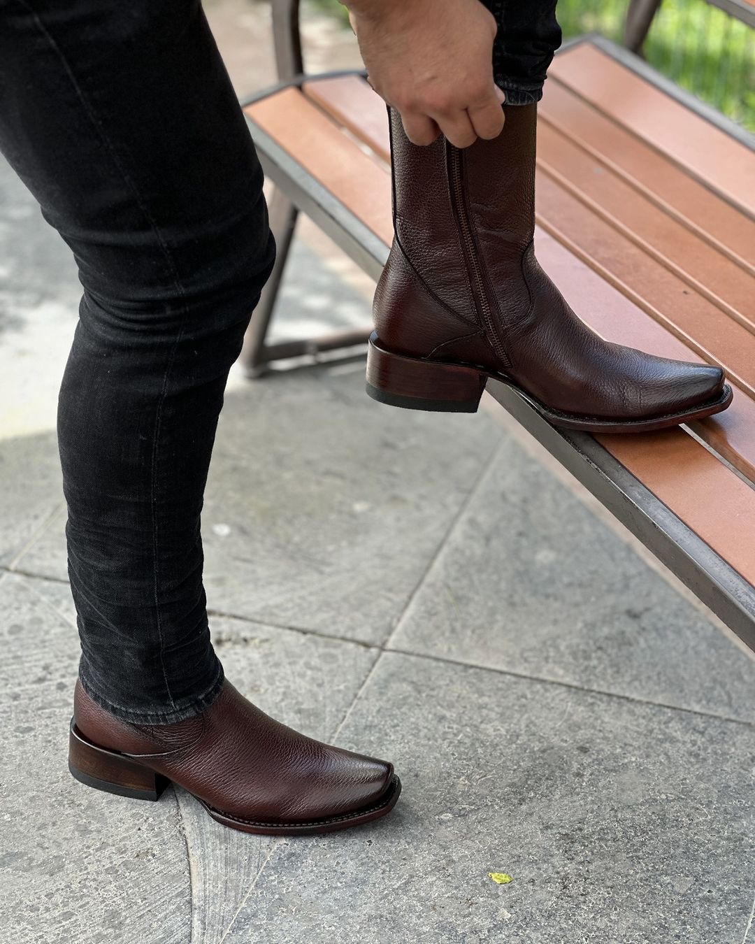 Model Alabama Boots